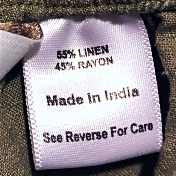 DONATED Pants-Linen Blend, Cropped with side slits - Picture 5 of 8